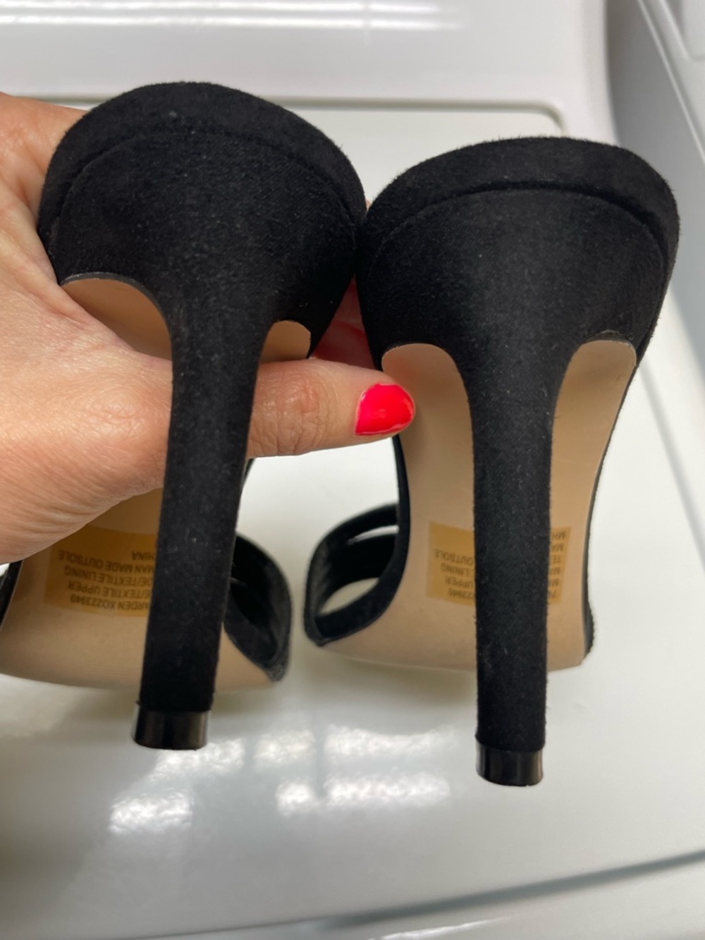 XOXO Black Sparkle Beaded Slide Mules - Picture 4 of 6
